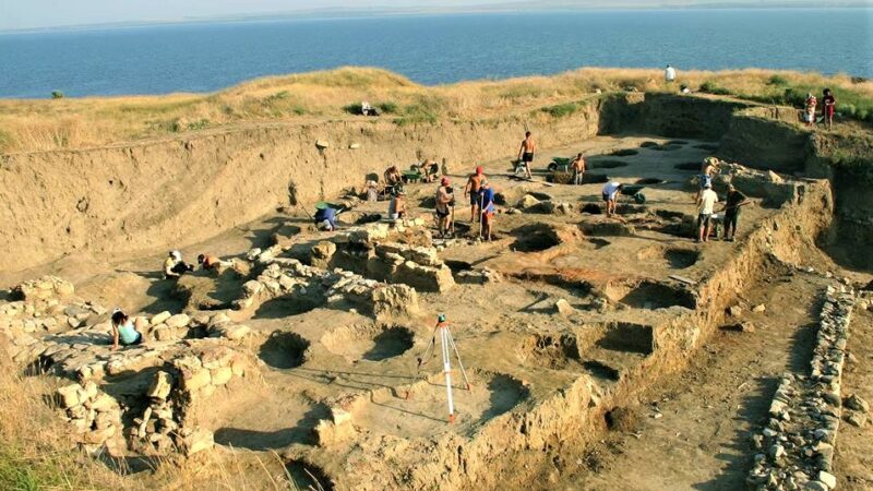 На Кубани в 2025 году планируют провести более 160 археологических экспедиций