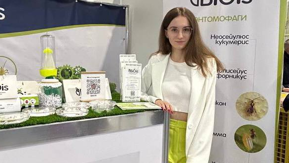 От учебной скамьи до международного рынка: как жительница Краснодара зарабатывает на хищных насекомых